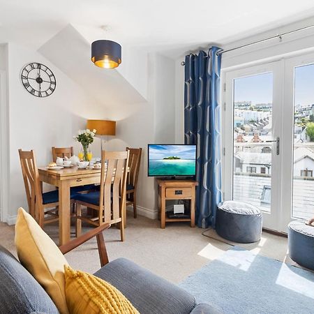 A Modern And Cosy Apartment Just Yards From Brixham'S Bustling Harbourside Экстерьер фото