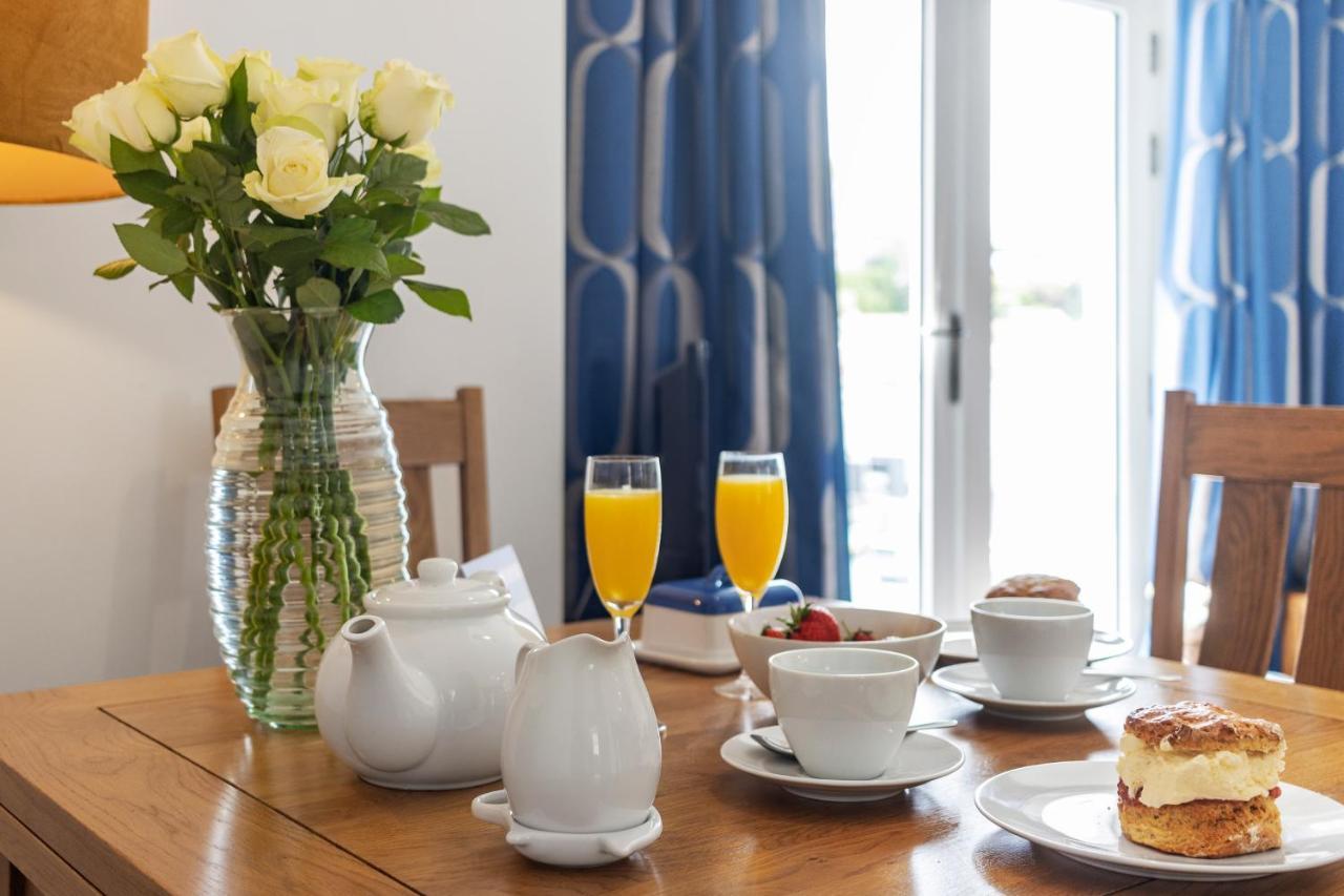 A Modern And Cosy Apartment Just Yards From Brixham'S Bustling Harbourside Экстерьер фото
