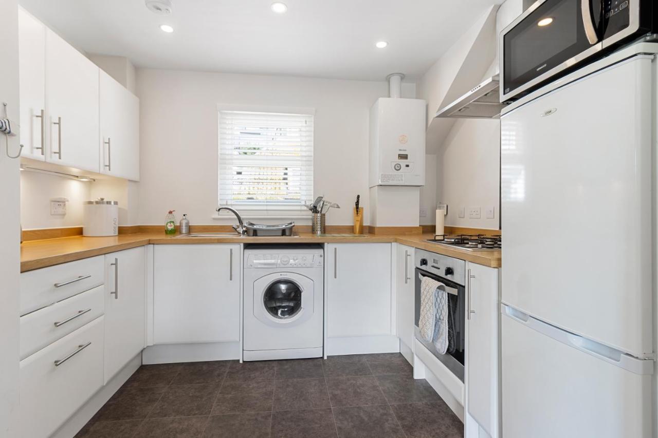 A Modern And Cosy Apartment Just Yards From Brixham'S Bustling Harbourside Экстерьер фото