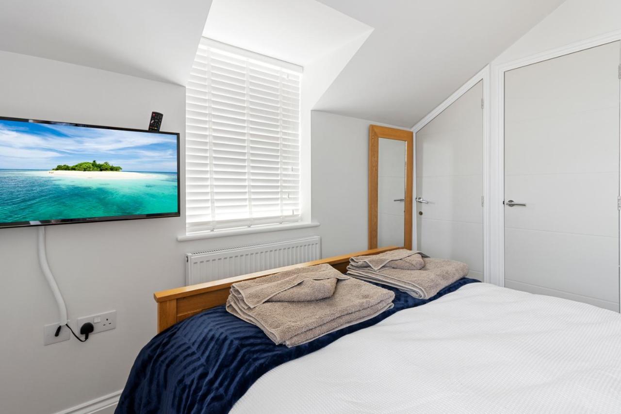 A Modern And Cosy Apartment Just Yards From Brixham'S Bustling Harbourside Экстерьер фото